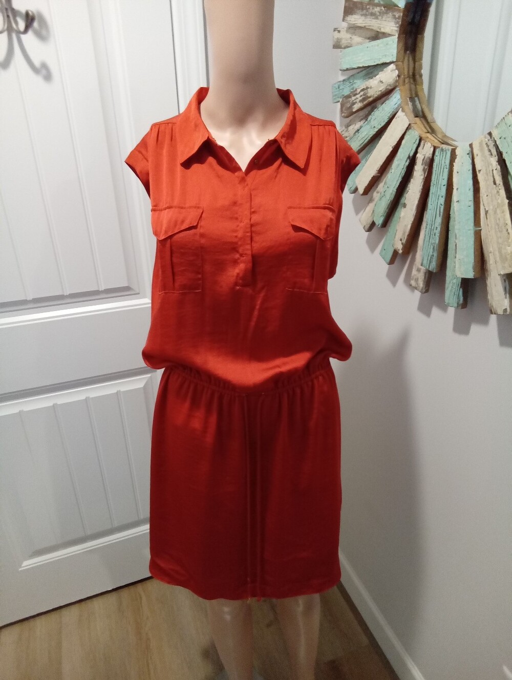 Vince Camuto Size 10 Sleeveless Collared Romper Style Dress in Orange